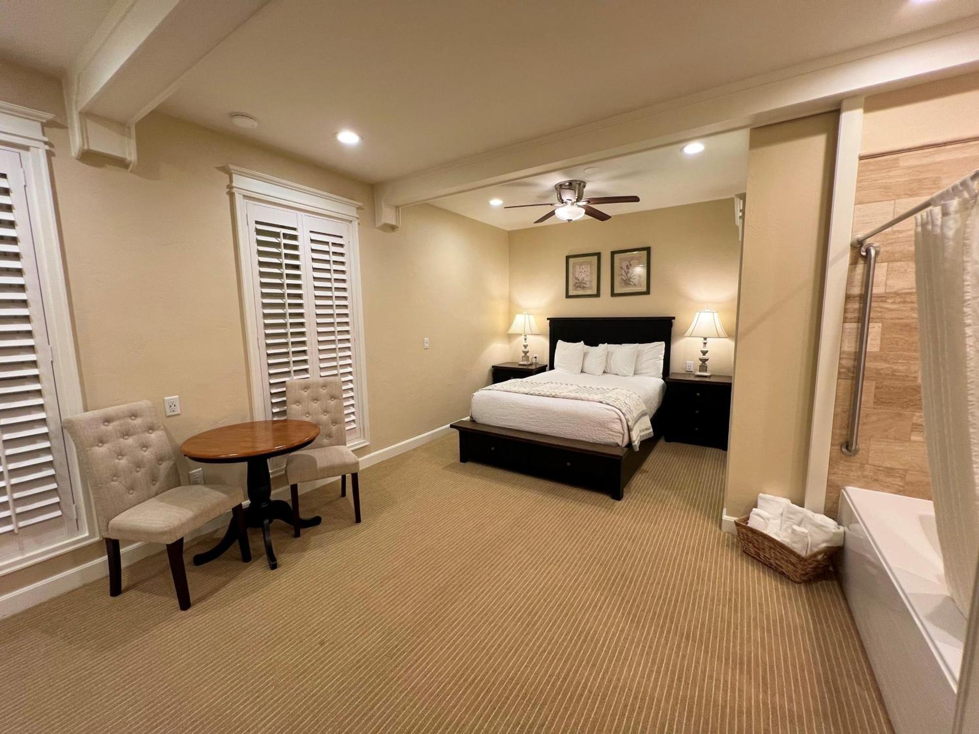 Best Western Grandma'S Feather Bed Mendenhaven Extérieur photo